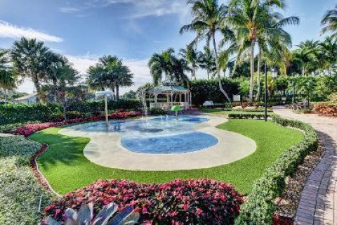 Villa ou maison à vendre à Delray Beach, Floride: 4 chambres, 216 m2 № 910045 - photo 4