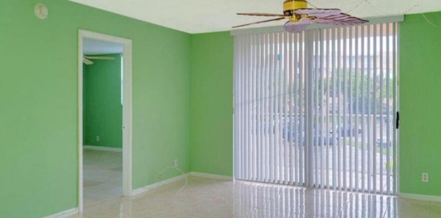 Condo à West Palm Beach, Floride, 2 chambres  № 884421