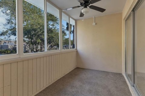 Condo in Port Charlotte, Florida, 2 bedrooms  № 1169384 - photo 24