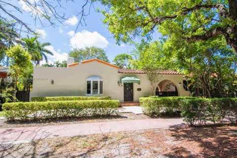 Villa ou maison à vendre à Miami Beach, Floride: 4 chambres, 217.21 m2 № 1353843 - photo 3