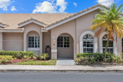 Casa en venta en Margate, Florida, 2 dormitorios, 96.99 m2 № 1353893 - foto 1