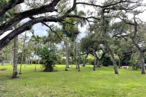 Condo in North Miami Beach, Florida, 1 bedroom  № 1357060 - photo 24