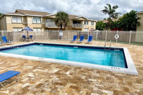 Copropriété à vendre à Doral, Floride: 2 chambres, 98.48 m2 № 1357014 - photo 18