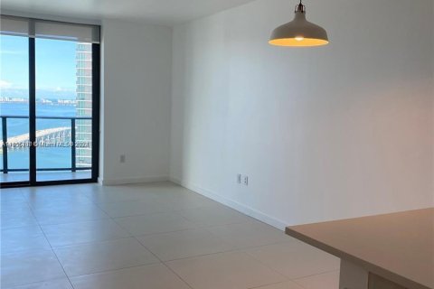 Condominio en alquiler en Miami, Florida, 1 dormitorio, 57.79 m2 № 1357059 - foto 22