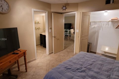 Купить кондоминиум в Лодерхилл, Флорида 3 спальни, 126.72м2, № 980344 - фото 13