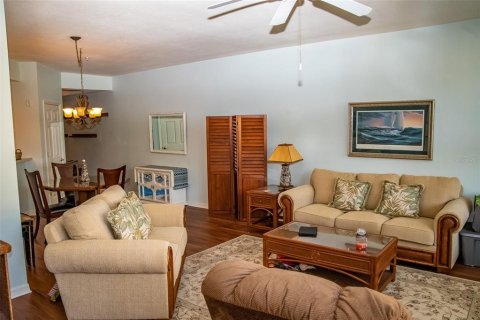 Condo in Punta Gorda, Florida, 2 bedrooms  № 1317549 - photo 21