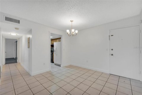 Condominio en venta en Altamonte Springs, Florida, 2 dormitorios, 83.33 m2 № 1396690 - foto 3