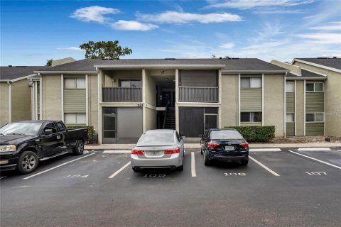 Condominio en venta en Altamonte Springs, Florida, 2 dormitorios, 83.33 m2 № 1396690 - foto 1