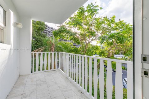 Condominio en venta en Key Biscayne, Florida, 2 dormitorios, 125.42 m2 № 749938 - foto 13