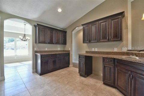 Casa en venta en Ocala, Florida, 3 dormitorios, 179.86 m2 № 1343008 - foto 4