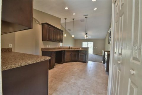 Casa en venta en Ocala, Florida, 3 dormitorios, 179.86 m2 № 1343008 - foto 3