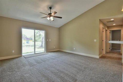 Casa en venta en Ocala, Florida, 3 dormitorios, 179.86 m2 № 1343008 - foto 10