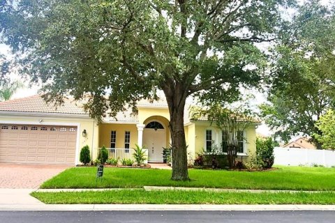 House in Kissimmee, Florida 4 bedrooms, 228.35 sq.m. № 1343007 - photo 1