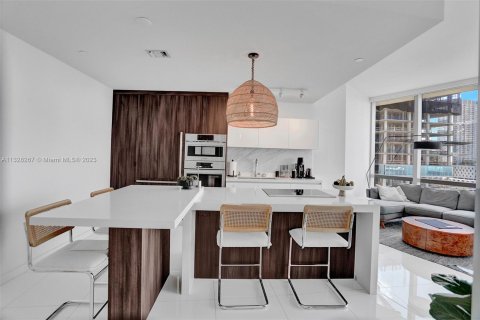 Condominio en venta en Miami, Florida, 1 dormitorio, 108.6 m2 № 276198 - foto 9