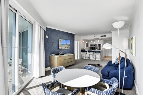 Condo in Miami Beach, Florida, 1 bedroom  № 1236821 - photo 7