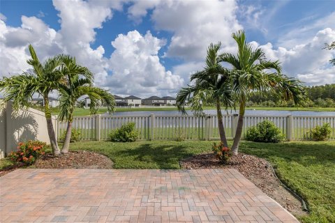 Villa ou maison à vendre à New Port Richey, Floride: 4 chambres, 191.47 m2 № 1315367 - photo 2