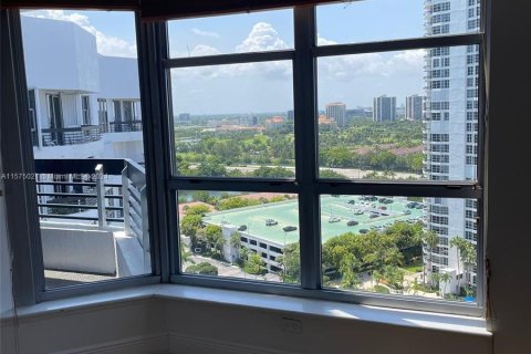 Copropriété à vendre à Aventura, Floride: 2 chambres, 101.36 m2 № 1140964 - photo 29