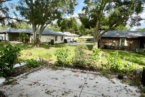 Condo in Palm Harbor, Florida, 2 bedrooms  № 1386627 - photo 21