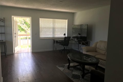 Condo in West Palm Beach, Florida, 2 bedrooms  № 1116650 - photo 21