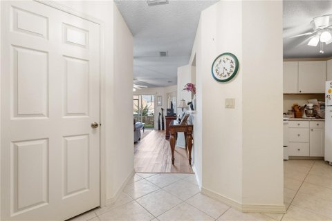 Condo in Kissimmee, Florida, 2 bedrooms  № 1254328 - photo 4