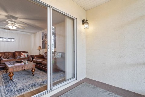 Condo in Kissimmee, Florida, 2 bedrooms  № 1254328 - photo 20