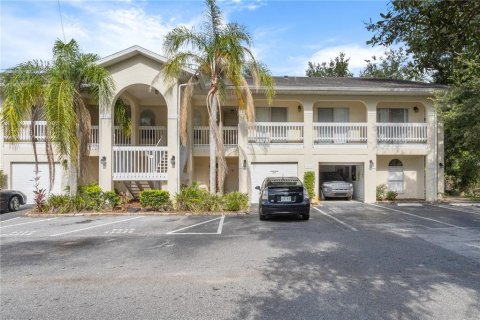 Condo in Kissimmee, Florida, 2 bedrooms  № 1254328 - photo 1