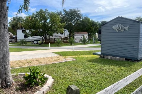 Terreno en venta en Silver Springs Shores, Florida № 1306612 - foto 4