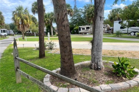 Terreno en venta en Silver Springs Shores, Florida № 1306612 - foto 5