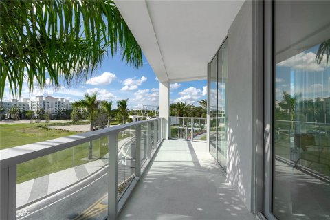 Copropriété à vendre à Sunrise, Floride: 2 chambres, 109.53 m2 № 683742 - photo 4