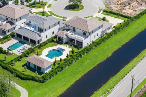 Villa ou maison à vendre à Wellington, Floride: 5 chambres, 478.73 m2 № 1121129 - photo 4