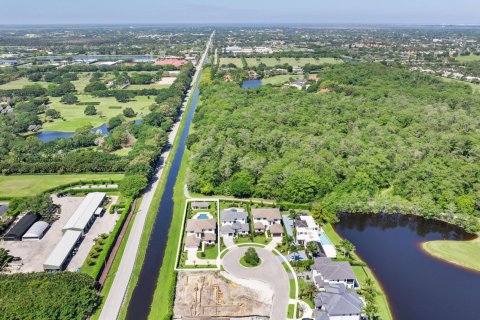 Villa ou maison à vendre à Wellington, Floride: 5 chambres, 478.73 m2 № 1121129 - photo 2