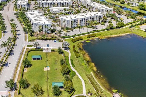 Condo in Boynton Beach, Florida, 1 bedroom  № 1121130 - photo 5