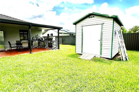 Casa en venta en Homestead, Florida, 4 dormitorios, 157.19 m2 № 1233203 - foto 23