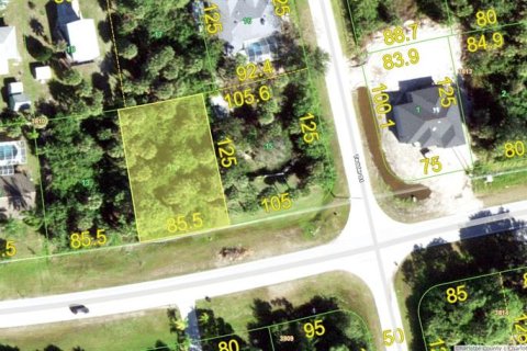 Terreno en venta en Port Charlotte, Florida № 290699 - foto 1