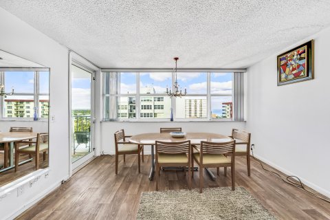 Copropriété à vendre à Hollywood, Floride: 1 chambre, 81.2 m2 № 1002914 - photo 15