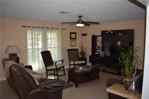 Casa en venta en Hollywood, Florida, 4 dormitorios, 195.93 m2 № 1116664 - foto 15