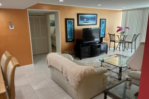 Condo in Jupiter, Florida, 2 bedrooms  № 1224677 - photo 30