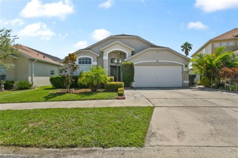 House in Davenport, Florida 4 bedrooms, 174.84 sq.m. № 1327147 - photo 4