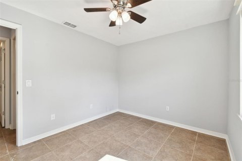 House in Tampa, Florida 3 bedrooms, 94.2 sq.m. № 1428765 - photo 29