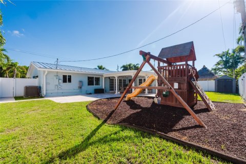 Villa ou maison à vendre à Lighthouse Point, Floride: 3 chambres, 133.87 m2 № 1224785 - photo 6