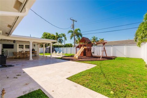 Villa ou maison à vendre à Lighthouse Point, Floride: 3 chambres, 133.87 m2 № 1224785 - photo 5