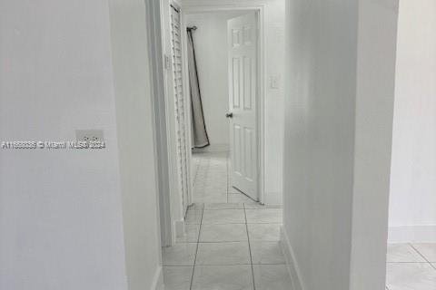 Villa ou maison à vendre à Miami Gardens, Floride: 3 chambres, 107.4 m2 № 1386099 - photo 29