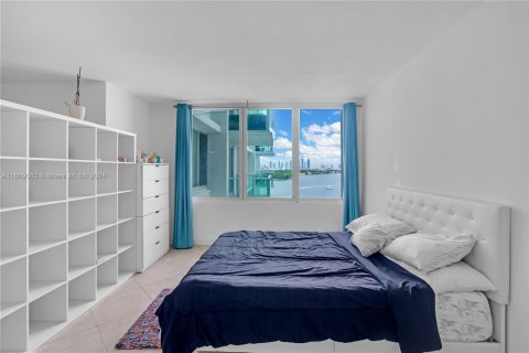 Condominio en venta en Miami Beach, Florida, 69.31 m2 № 1386190 - foto 13