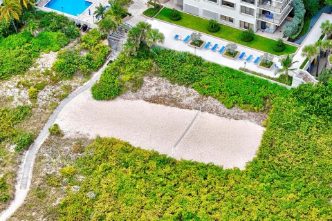 Condo in Lauderdale-by-the-Sea, Florida, 4 bedrooms  № 932593 - photo 30