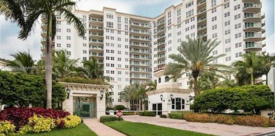 Condominio en Aventura, Florida, 2 dormitorios  № 1269698