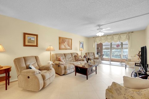 Condominio en venta en Coconut Creek, Florida, 2 dormitorios, 107.77 m2 № 1100344 - foto 20