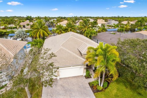 Casa en venta en Stuart, Florida, 4 dormitorios, 238.57 m2 № 1093809 - foto 6