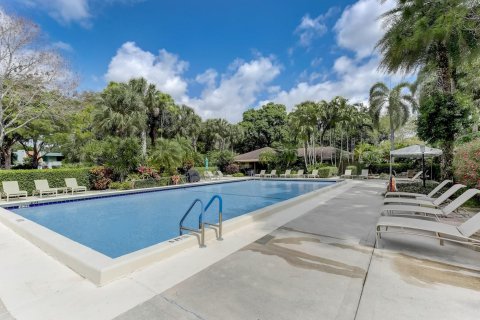 Copropriété à vendre à Pompano Beach, Floride: 3 chambres, 130.99 m2 № 1093846 - photo 2