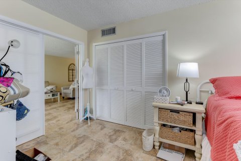 Copropriété à vendre à Pompano Beach, Floride: 3 chambres, 130.99 m2 № 1093846 - photo 10