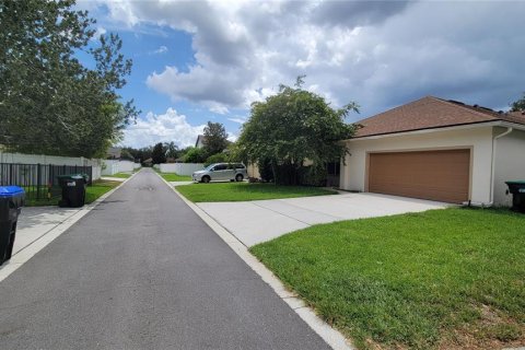 Villa ou maison à louer à Windermere, Floride: 4 chambres, 228.54 m2 № 1356459 - photo 24